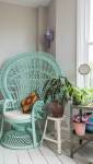 Fauteuil Emmanuelle repeint en turquoise