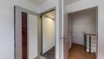 ascenseur dans une maison arrivée étage