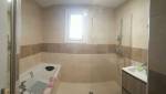 Salle de bains entièrement rénovéee à Saintes