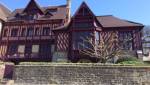 Ravaler la façade d'une maison à Trouville