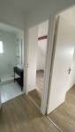 Rénovation du couloir de l'appartement à Trouville
