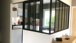 Porte verrière coulissante en applique