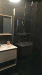 Salle de bain contemporaire 2 la-Maison-des-Travaux-Rouen