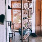 Etagère ouverte délimitant les espaces