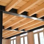 Charpente en bois et métal