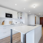 Cuisine : Plan de travail ajustable