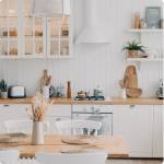 Comment intégrer un coin repas dans une petite cuisine ? Vaucelles 14400