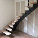 Escalier suspendu en bois et métal - Nantes 44