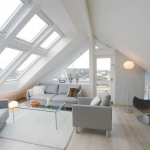 Pièce de vie sous les combles