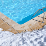 Hiverner sa piscine quand et comment