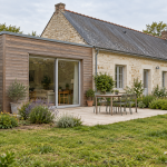 Extension en bois à toit plat en 2026 : une solution moderne à Amboise