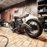 Le revêtement de sol d'un garage doit être résistant.