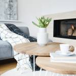 Cheminée poêle à bois ou insert : quelle solution choisir pour un chauffage au bois chez soi ?