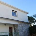 Mur extérieur rénové avec application de peinture de façade - Bourg-en-Bresse 01