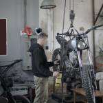 Réparation moto dans un garage aménager Marly 