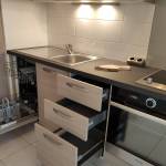 Mobilier de cuisine et électroménager adapté aux petits espaces - bouc-bel-air-13