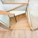 escalier bois et verre