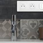 Prises électrique salle de bain LEGRAND