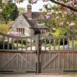 Motorisation de portail bois