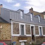 surélévation de maison - toiture zinc - zone urbaine -