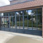 Création d'une large baie vitrée sur jardin 