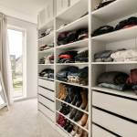 un joli dressing bien pratique ! 