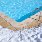Hiverner sa piscine quand et comment