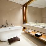 Comment rendre une salle de bain plus lumineuse sans fenêtre ? Noues de Sienne 14380