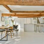 Conserver les éléments anciens d'une longère normande