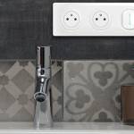 Prises électrique salle de bain LEGRAND