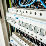 Comment empêcher les accidents électriques à la maison