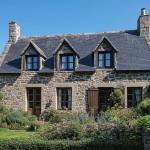 Maisons néo-bretonnes : caractéristiques, histoire et conseils pour une rénovation réussie