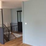 Installation d'une verrière dans une cage d'escalier 