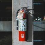 Normes de sécurité incendie : comment choisir des matériaux déco ultra-tendances en toute sécurité ? Chouain 14159