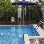 Image libre de droit de piscine à domicile 1