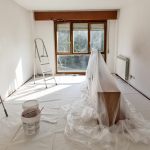 Comment préparer un mur avant de le repeindre ?