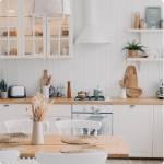 Comment intégrer un coin repas dans une petite cuisine ? Vaucelles 14400