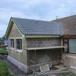 Extension de maison en briques.