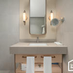 Meuble vasque adapté à une mobilité réduite et au handicap