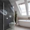 Salle de bains dans combles perdus, transformer vos espaces à Toulouse