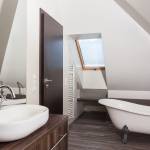 Aménager une salle de bains sous combles à Tours.