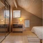 Comment aménager une chambre sous les combles sans perdre d’espace ?