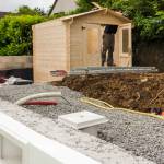 abri de jardin et serre