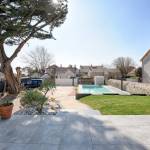 Relooker une terrasse en béton à Brest