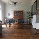 Aménagement salon salle à manger avec verrière intérieure