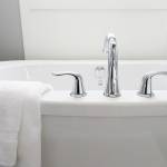 Comment relooker sa salle de bains à moindres frais 