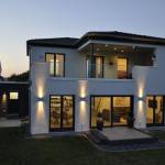 Eclairage de la façade de maison