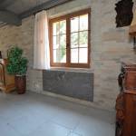 Planthe en pierre de lave ancienne ferme