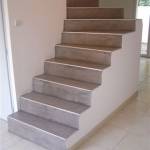 Escalier en béton rénové avec pose de béton ciré - Nantes 44
