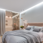 Faire appel à un courtier en travaux pour créer la chambre parentale de ses rêves 